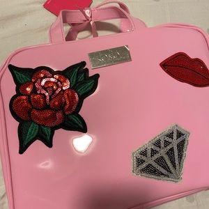 Travel beauty case.  New with tags.